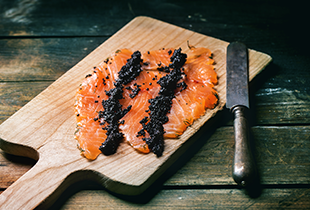 Why Maple Is a Good Wood for a Cutting Board